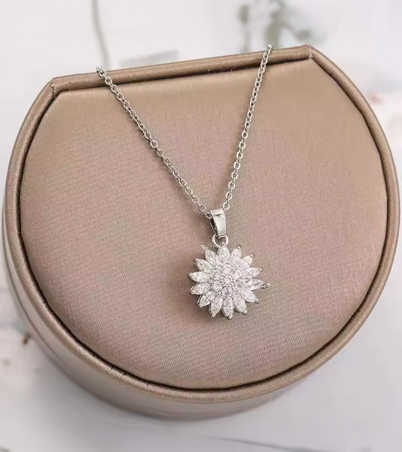 https://cdn.shopify.com/s/files/1/0917/0740/8757/files/necklacepp4.jpg?v=1760345354